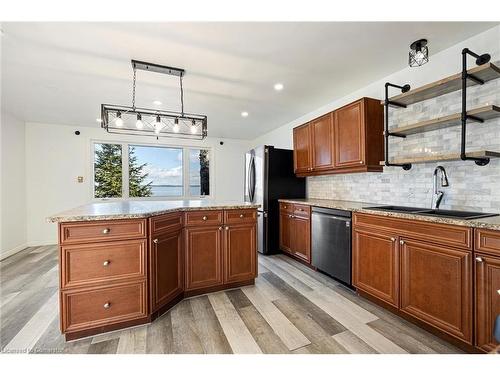 772 Bernard Lake Road, Parry Sound, ON - Indoor Photo Showing Kitchen