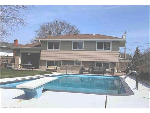 13 Bendingroad Crescent, St. Catharines, ON - Outdoor With In Ground Pool