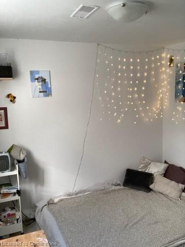 452 Midwood Crescent, Waterloo, ON - Indoor Photo Showing Bedroom