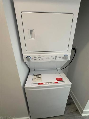 485 Main Street E, Hamilton, ON - Indoor Photo Showing Laundry Room