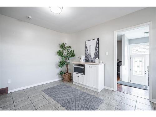 71 Fielding Crescent, Hamilton, ON - Indoor Photo Showing Other Room