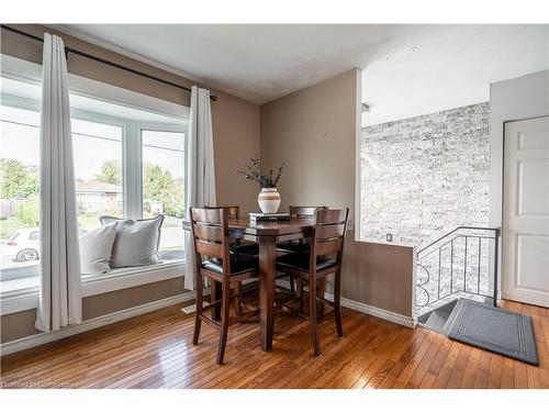 71 Fielding Crescent, Hamilton, ON - Indoor Photo Showing Dining Room