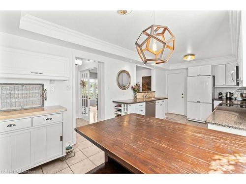 479 Fothergill Boulevard, Burlington, ON - Indoor Photo Showing Kitchen