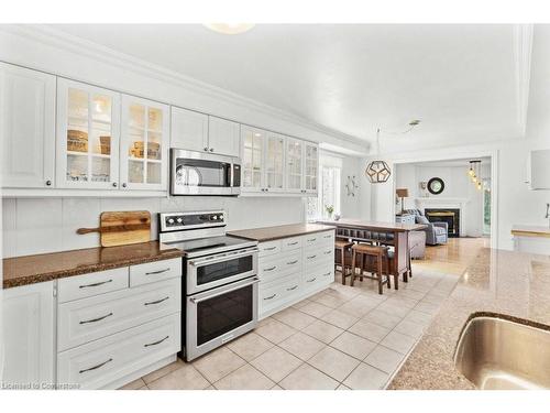 479 Fothergill Boulevard, Burlington, ON - Indoor Photo Showing Kitchen