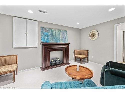 479 Fothergill Boulevard, Burlington, ON - Indoor Photo Showing Living Room With Fireplace