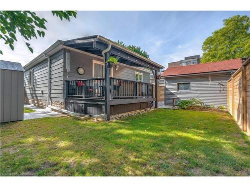 17 Dundas Street, Dundas, ON - Outdoor With Deck Patio Veranda