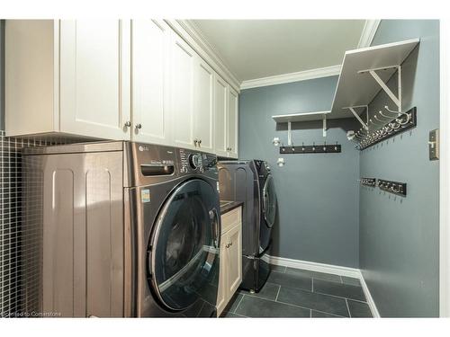 772 Francis Road, Burlington, ON - Indoor Photo Showing Laundry Room