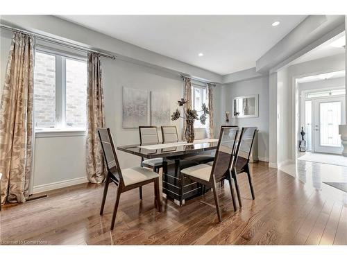 39 Morning Mist Drive, Hamilton, ON - Indoor Photo Showing Dining Room