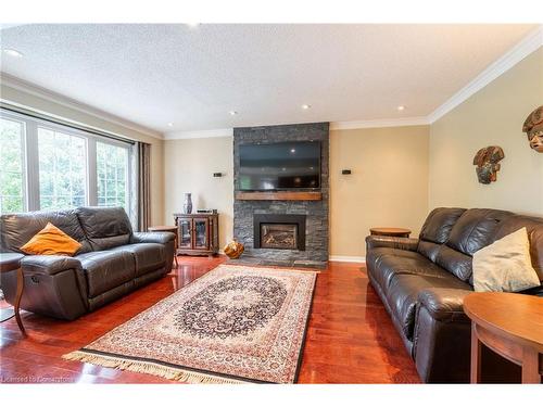 2049 Country Club Drive, Burlington, ON - Indoor Photo Showing Living Room With Fireplace