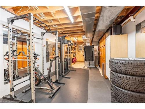 2049 Country Club Drive, Burlington, ON - Indoor Photo Showing Gym Room