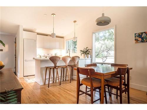 135 West 34Th Street, Hamilton, ON - Indoor Photo Showing Dining Room