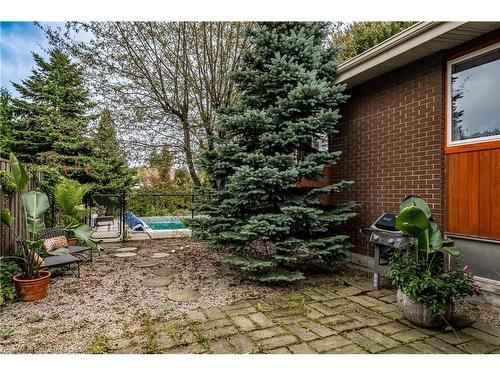 135 West 34Th Street, Hamilton, ON - Outdoor