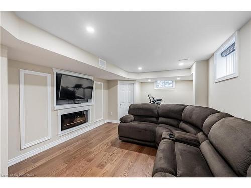 46 Hugill Way, Waterdown, ON - Indoor