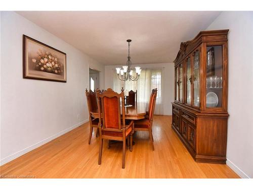 244 Michener Crescent, Kitchener, ON - Indoor Photo Showing Dining Room