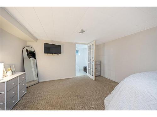 162 Prince Charles Drive, Georgetown, ON - Indoor Photo Showing Bedroom