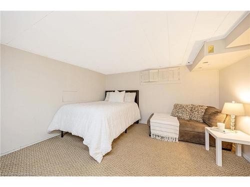 162 Prince Charles Drive, Georgetown, ON - Indoor Photo Showing Bedroom