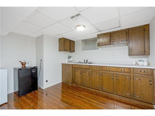 162 Prince Charles Drive, Georgetown, ON - Indoor Photo Showing Kitchen With Double Sink