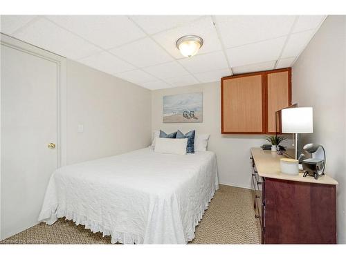 162 Prince Charles Drive, Georgetown, ON - Indoor Photo Showing Bedroom