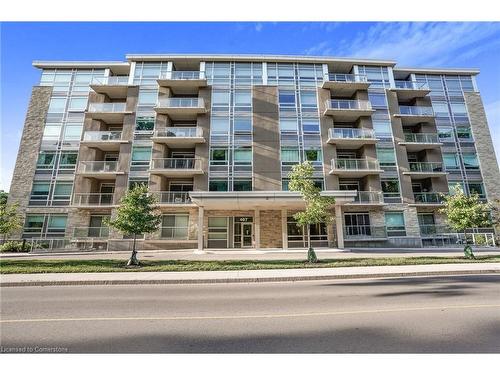 202-467 Charlton Avenue E, Hamilton, ON - Outdoor With Balcony With Facade