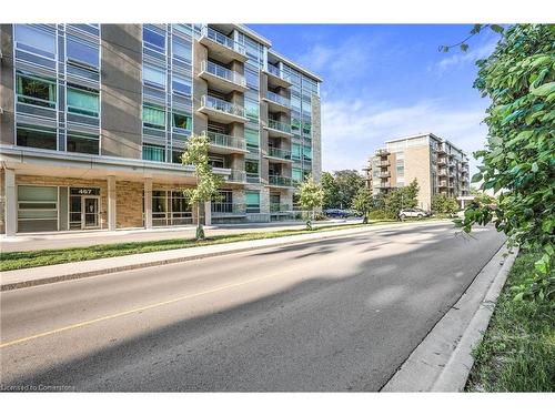 202-467 Charlton Avenue E, Hamilton, ON - Outdoor With Balcony With Facade