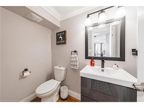 126 Voyager Pass, Hamilton, ON - Indoor Photo Showing Bathroom