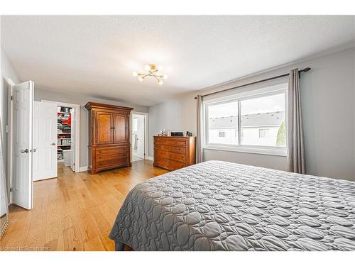 126 Voyager Pass, Hamilton, ON - Indoor Photo Showing Bedroom