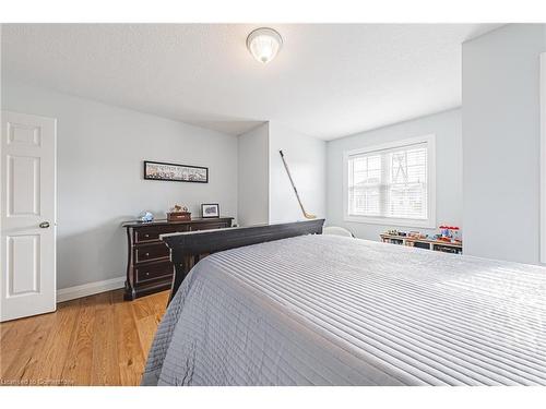 126 Voyager Pass, Hamilton, ON - Indoor Photo Showing Bedroom