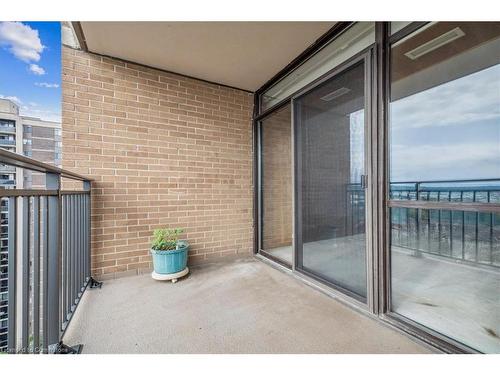 1411-500 Green Road, Stoney Creek, ON - Outdoor With Balcony With Exterior