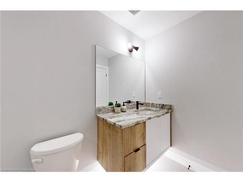 39 Wellspring Way, Pelham, ON - Indoor Photo Showing Bathroom