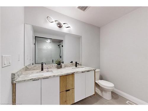 39 Wellspring Way, Pelham, ON - Indoor Photo Showing Bathroom