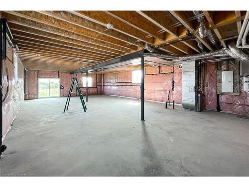 137 Pike Creek Drive, Cayuga, ON - Indoor Photo Showing Basement