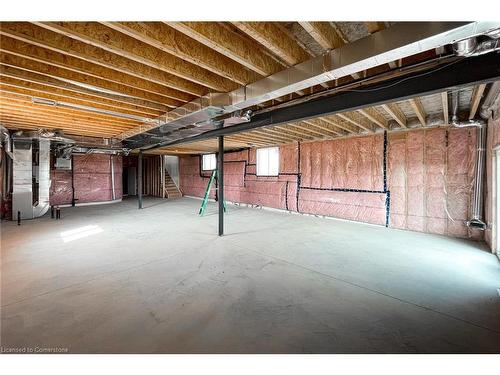 137 Pike Creek Drive, Cayuga, ON - Indoor Photo Showing Basement