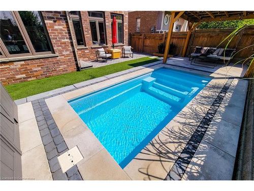 629 Winston Road, Grimsby, ON - Outdoor With In Ground Pool