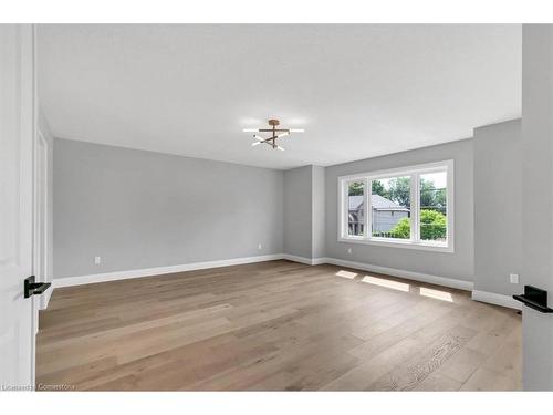 390 Southcote Road, Ancaster, ON - Indoor Photo Showing Other Room