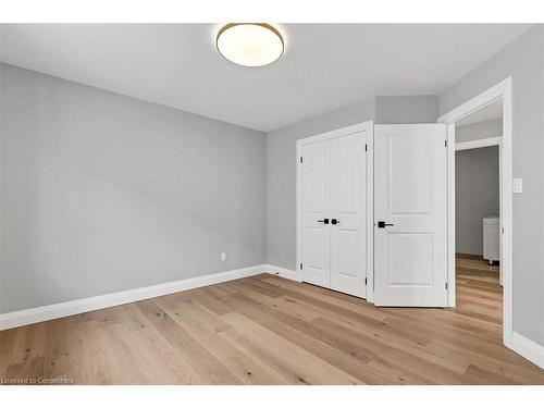 390 Southcote Road, Ancaster, ON - Indoor Photo Showing Other Room