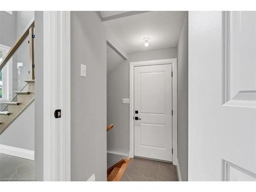 390 Southcote Road, Ancaster, ON - Indoor Photo Showing Other Room