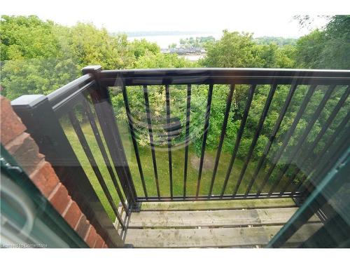 21-290 Barton Street W, Hamilton, ON - Outdoor With View