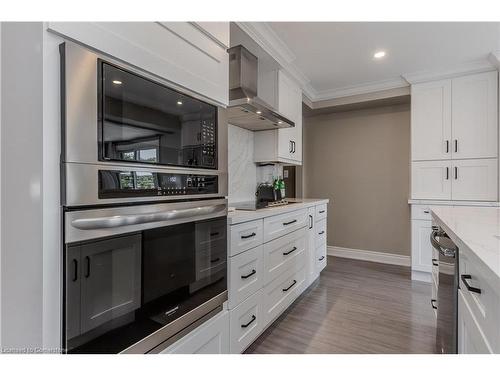 1336 Monmouth Drive, Burlington, ON - Indoor Photo Showing Kitchen