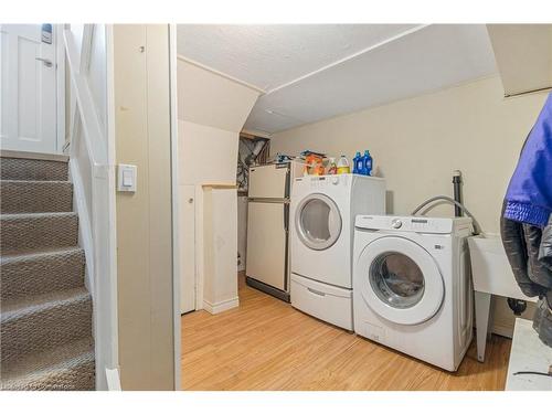 253 West 33Rd Street, Hamilton, ON - Indoor Photo Showing Laundry Room