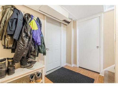 253 West 33Rd Street, Hamilton, ON - Indoor Photo Showing Other Room