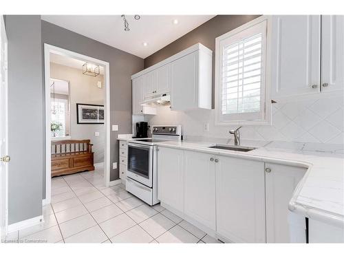 41-2243 Turnberry Road, Burlington, ON - Indoor Photo Showing Kitchen