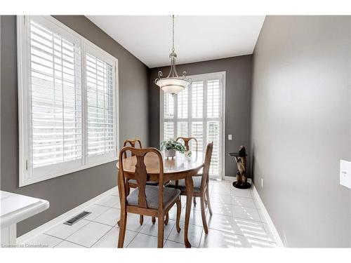 41-2243 Turnberry Road, Burlington, ON - Indoor Photo Showing Dining Room