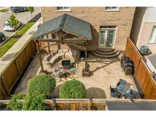 97 Chartwell Circle, Hamilton, ON - Outdoor