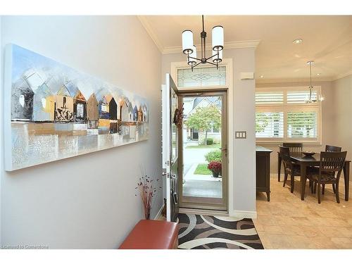 8 Carmichael Trail, Ancaster, ON - Indoor Photo Showing Dining Room