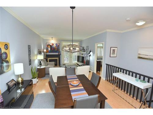 8 Carmichael Trail, Ancaster, ON - Indoor Photo Showing Dining Room