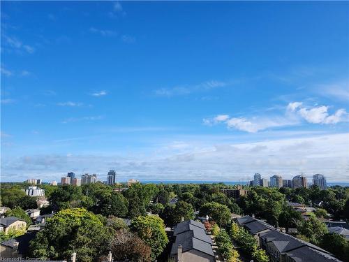 905-1415 Ghent Avenue, Burlington, ON - Outdoor With View