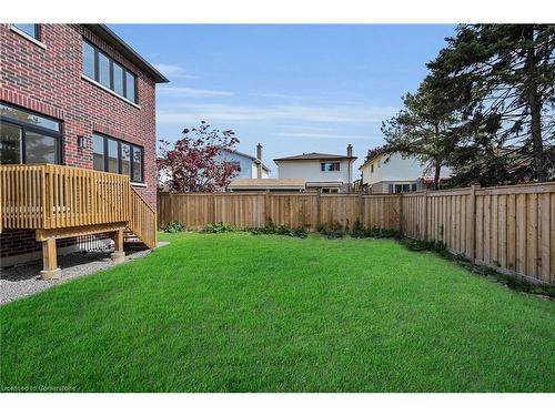 35 Kingfisher Drive, Hamilton, ON - Outdoor With Backyard