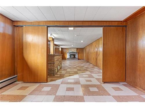 24 Heather Road, Hamilton, ON - Indoor Photo Showing Other Room