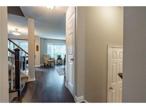 18-2880 Headon Forest Drive, Burlington, ON - Indoor Photo Showing Other Room