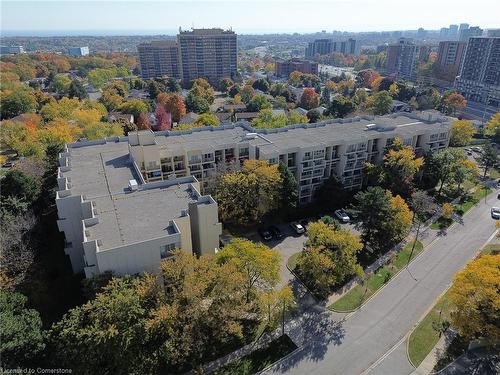 119-1300 Marlborough Court, Oakville, ON - Outdoor With View